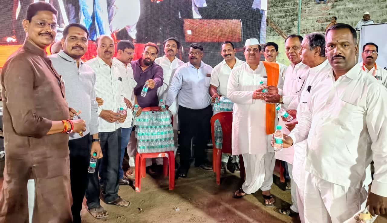  लेखणीसोबत सेवाभावाचा संगम; भगवंत महोत्सवात पत्रकार संघाची सात दिवस जलसेवा